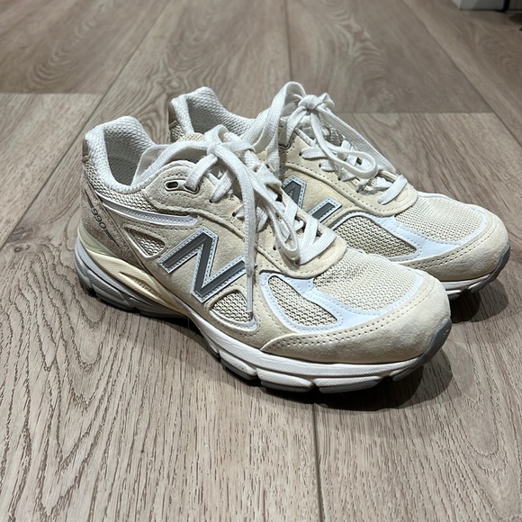 New Balance 990 Sneakers - Picture 1 of 7